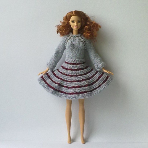 Oblečky pro Barbie - šaty — foto 3