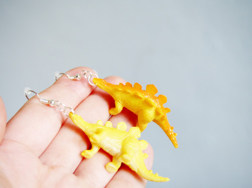 Dinosauří náušnice — foto 4