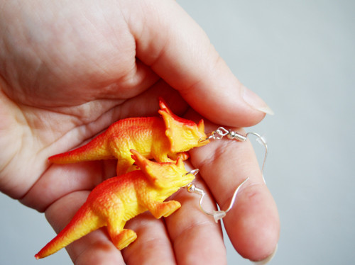 Dinosauří náušnice — foto 6
