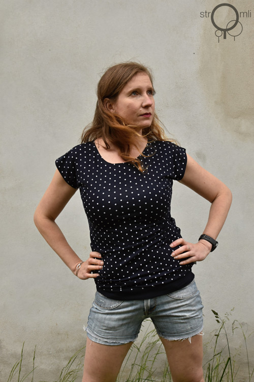 Modré puntíkaté..., vel. XXL — foto 2