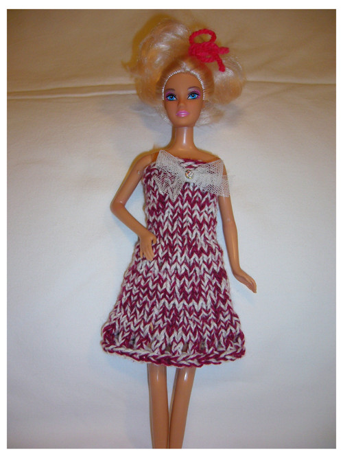 Barbie - červenobílé šatičky — foto 3