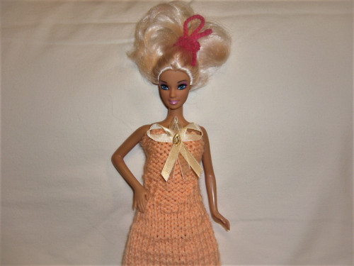 Barbie - šatičky barva meruňková — foto 2