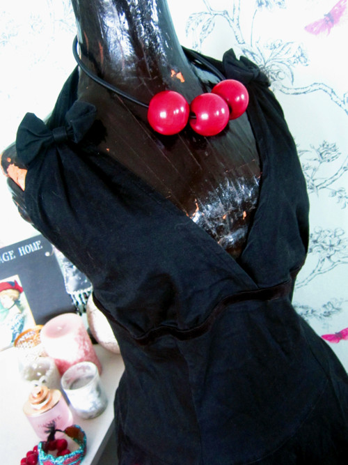 Šaty v pin-up stylu — foto 3