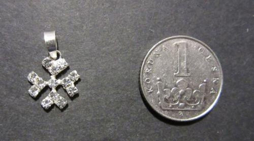 Malá vločka - stříbrný přívěsek — foto 2