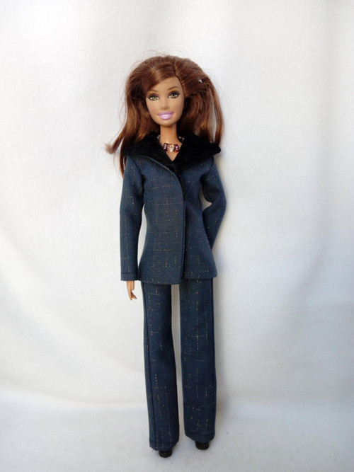 Kostýmek pro Barbie — foto 3