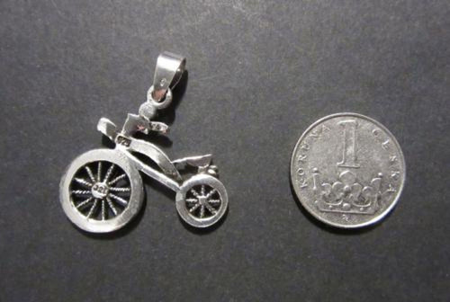 Velociped - varianta 3 - stříbrný přívěšek — foto 2