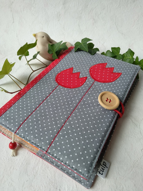 Obal naknihu *Tulipány červené* — foto 6