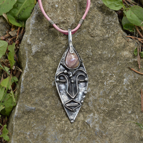 Tvář pralesa - amulet — foto 2