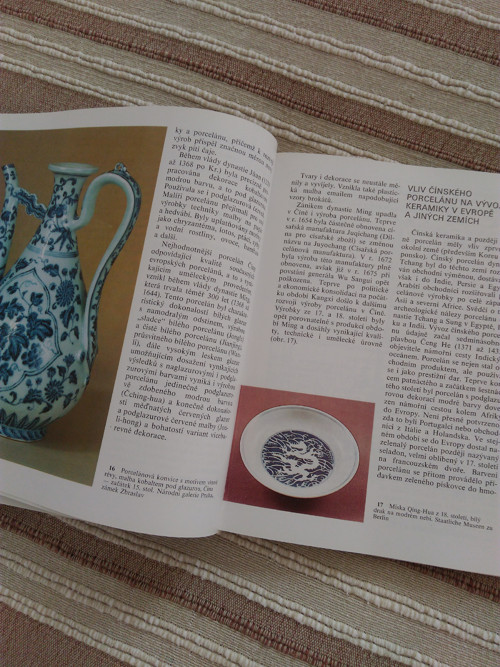 Kniha — foto 3
