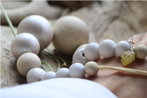 Vrhá jantarový třpyt. . . náhrdelník — foto 3