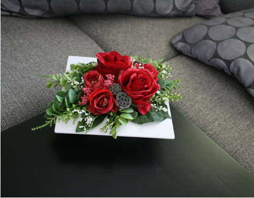 Ikebana s růžemi do červena — foto 4