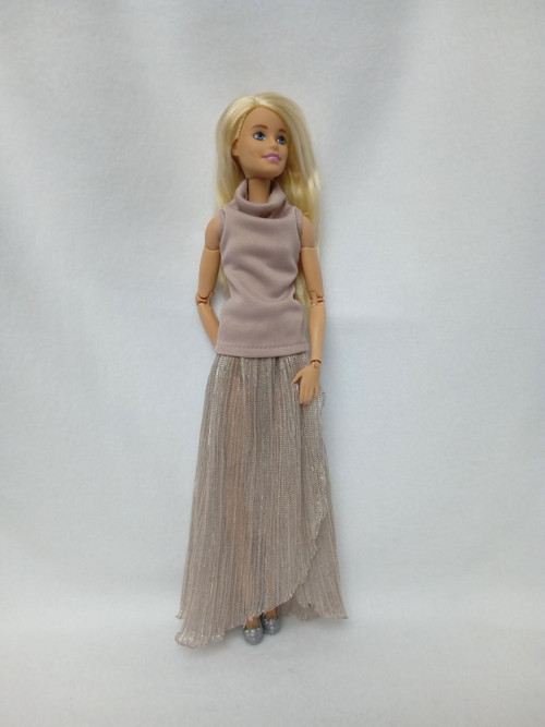 Sukýnka pro Barbie — foto 2