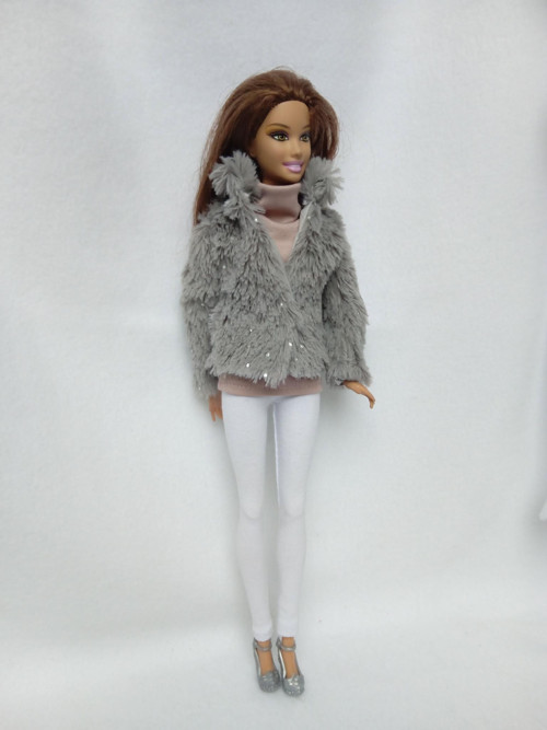 Kožíšek pro Barbie — foto 2