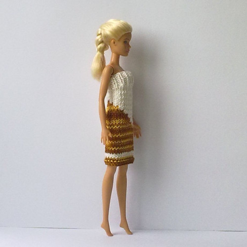 Oblečky pro Barbie - šaty — foto 3