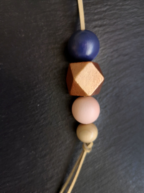 Korálková klíčenka DEEP BLUE — foto 2