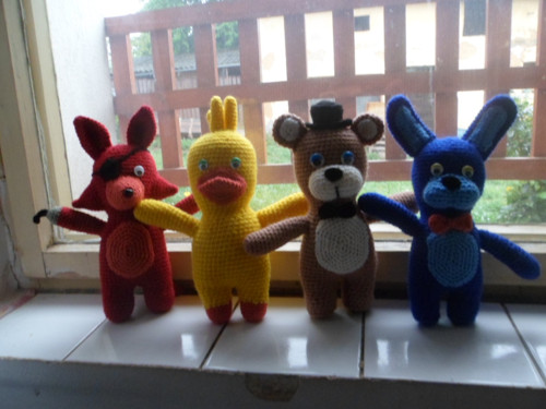 Fnaf-Medvěd,Zajíc,Lišák,Kuře — foto 2
