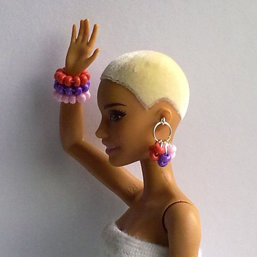 Šperky pro Barbie - náušnice, náramky 3ks — foto 2