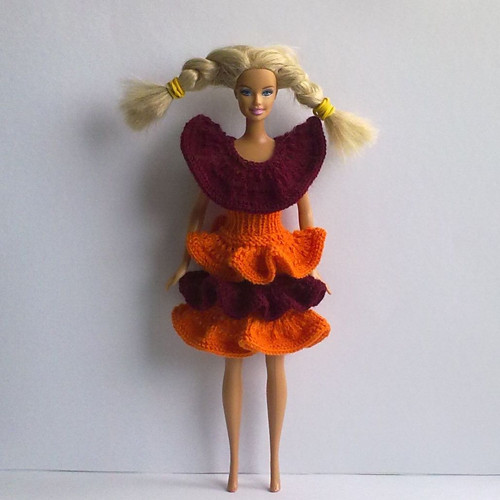 Oblečky pro Barbie - šaty — foto 2
