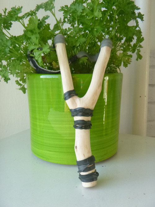 BUSHMAN - kapesní speciál — foto 2