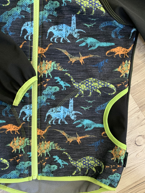 Softshellová bunda skladem 116/122 — foto 4
