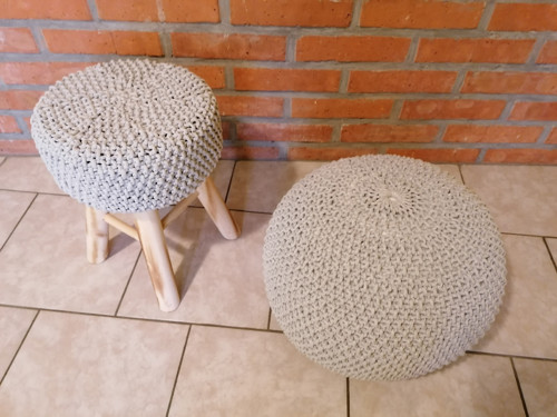 Puf a stolička s pletenymi potahy — foto 2
