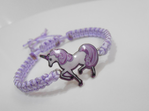 "Unicorn" - dětský náramek (macramé) — foto 4