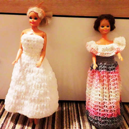Šaty pro panenky typu Barbie — foto 2