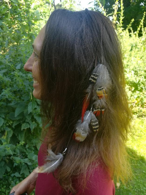 Peříčková spona do vlasů — foto 2