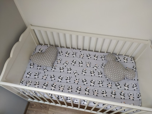 Dětské prostěradlo s pandou — foto 2