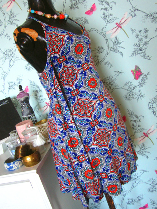 Šaty boho hippie ornamenty — foto 3