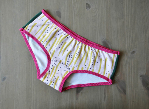 Cosy & Cutty kalhotky vel. M — foto 2