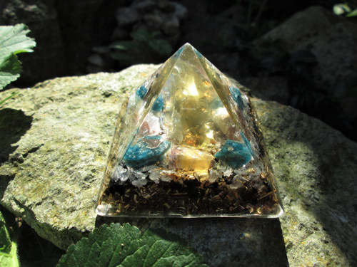 Org. pyramida ,, Čtvrtého rozměru " — foto 2