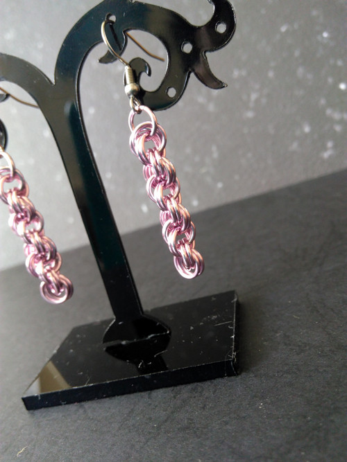 Náušnice DNA pink — foto 3