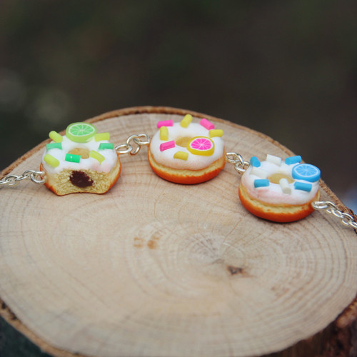 Donuty - náramek (fimo) — foto 2