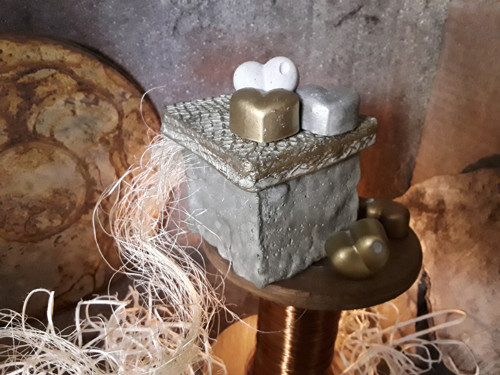 Betonová krabička " Magnet. srdíčko" — foto 3