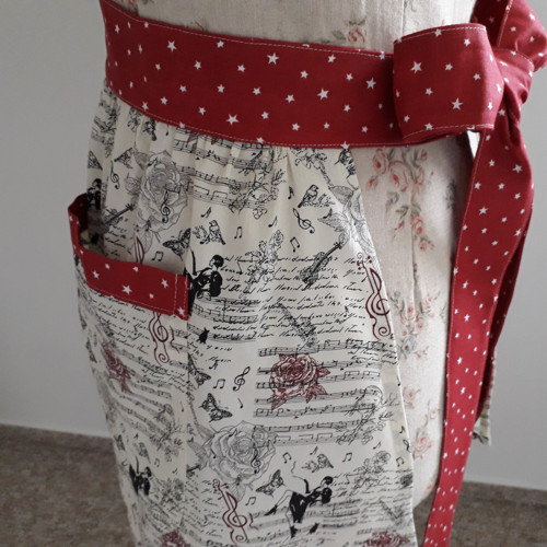 Zástěrka s notami — foto 5