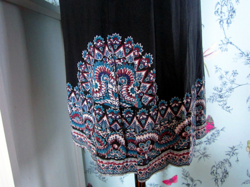 Šaty boho grey s bordurou — foto 4