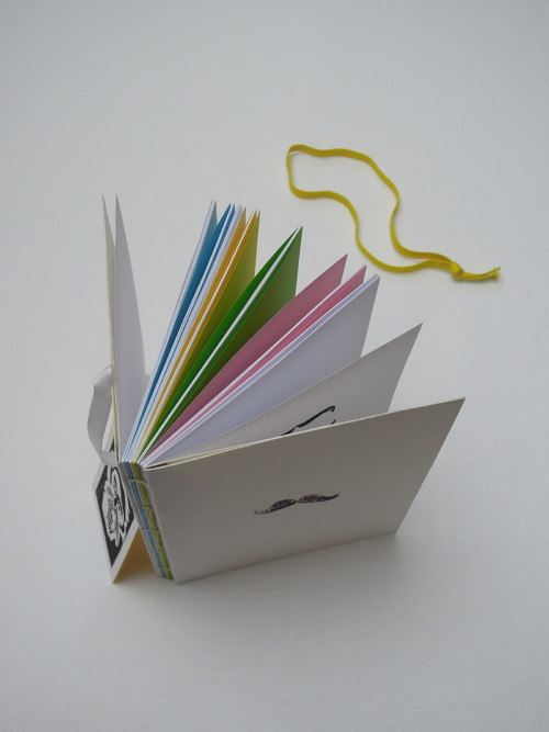 Notes Knírek elegán — foto 2