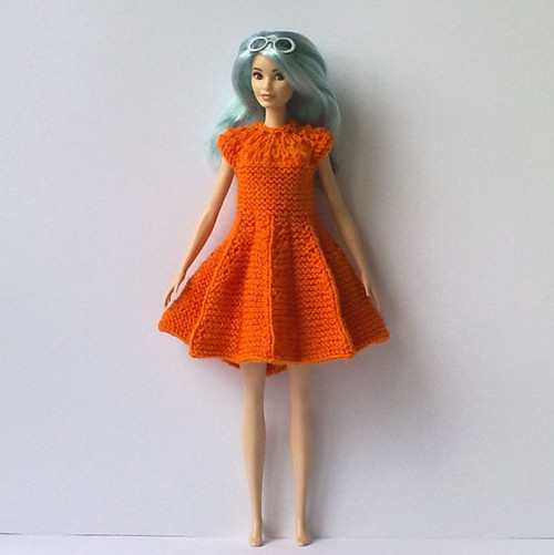 Oblečky pro Barbie - šaty — foto 2