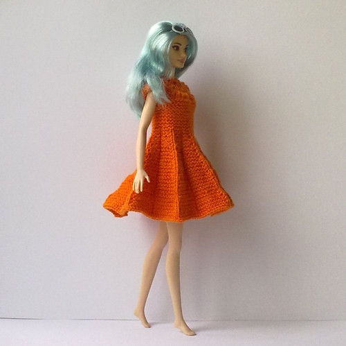 Oblečky pro Barbie - šaty — foto 4