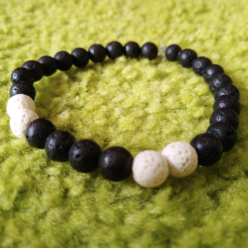 Náramek z minerálů — foto 2