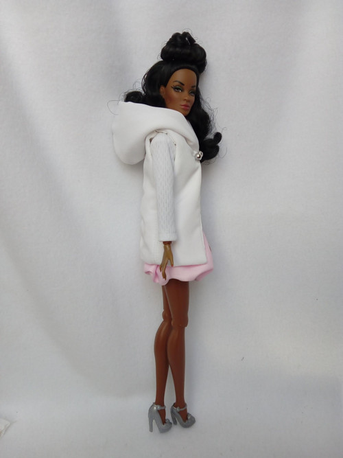 Vestička pro Barbie — foto 2