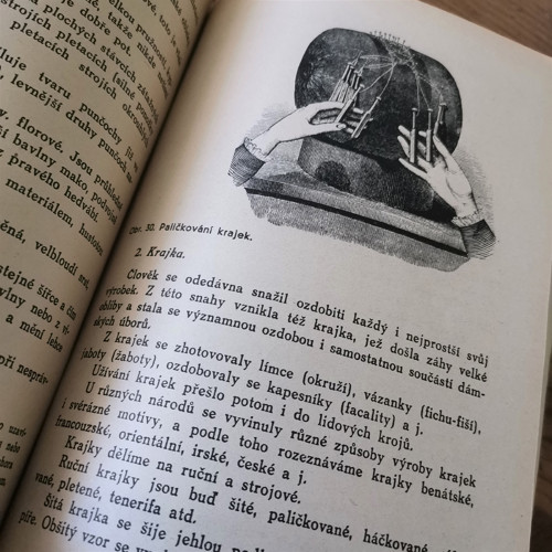 Nauka o látkách oděvních — foto 5