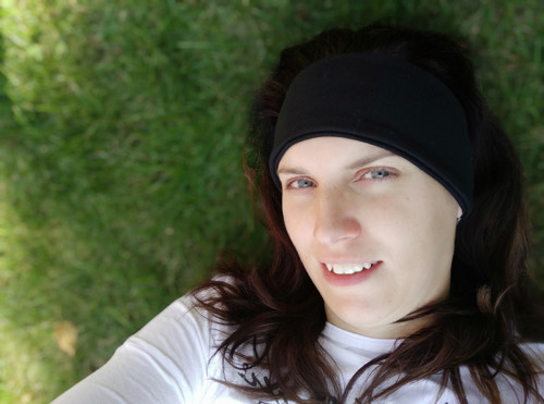 JEN ČERNÁ čelenka — foto 5