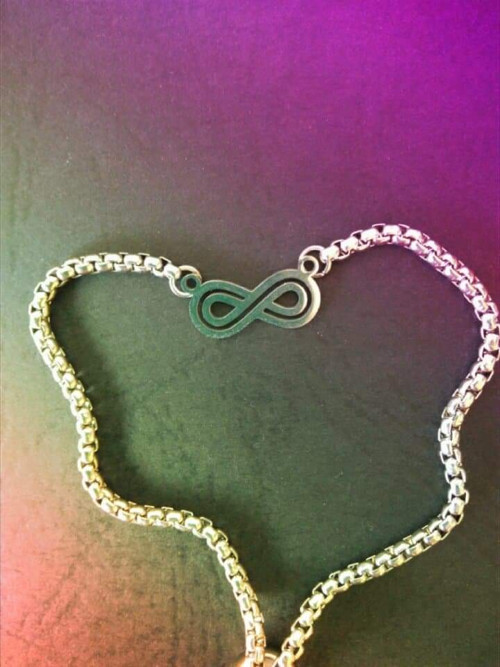 Náramek INFINITY — foto 2