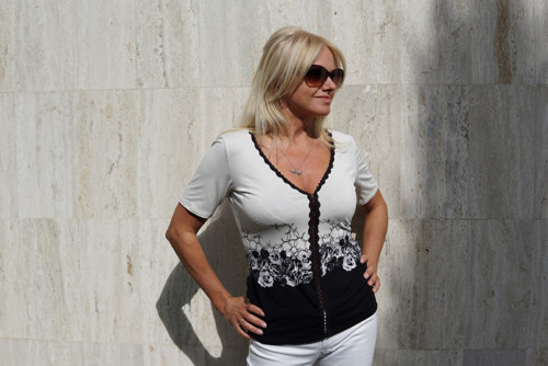 Romantické tričko vel. XXL — foto 3