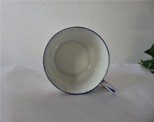 Porcelánový šálek — foto 3