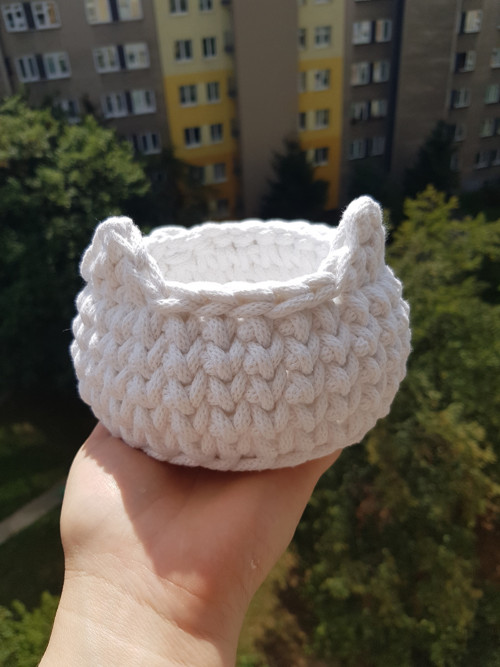 Háčkovaný košík — foto 3