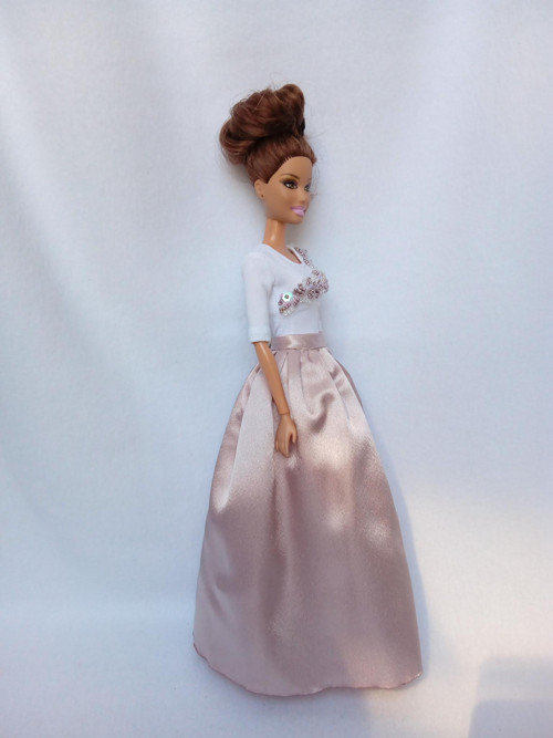 Sukýnka pro Barbie — foto 2
