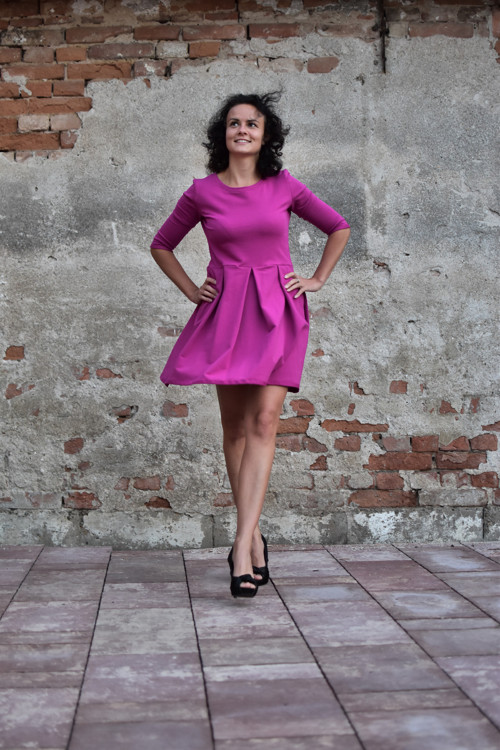 Šaty skládané — foto 4
